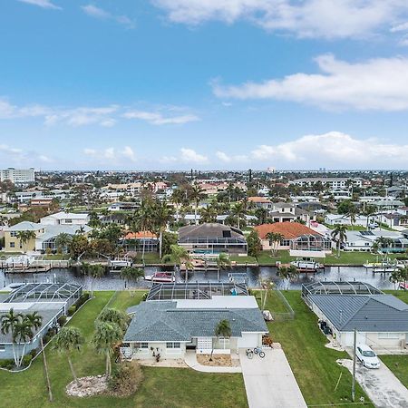 Boating & Fishing Enthusiasts, Heated Pool And Spa, Bicycles - Latitude Adjustment - Roelens Villa Cape Coral Kültér fotó