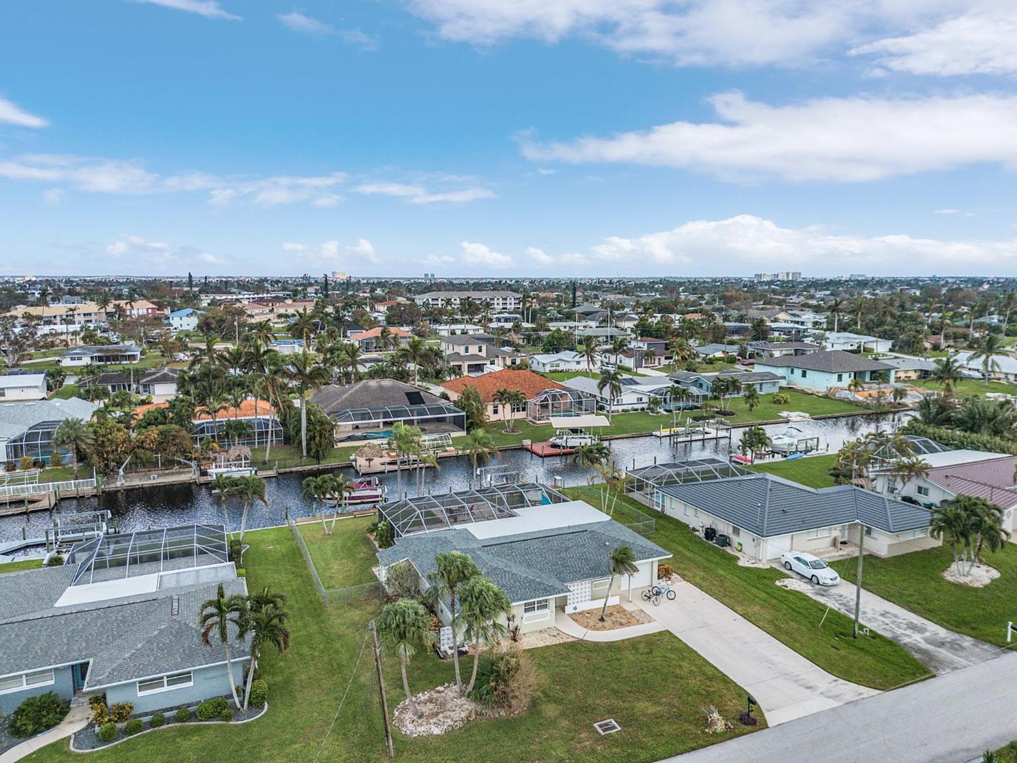 Boating & Fishing Enthusiasts, Heated Pool And Spa, Bicycles - Latitude Adjustment - Roelens Villa Cape Coral Kültér fotó